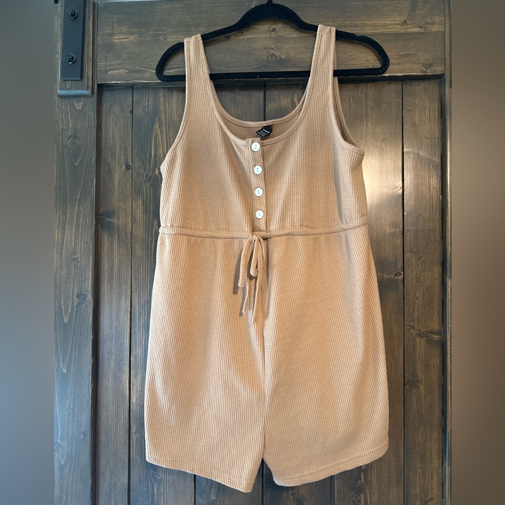 SHEIN Camel Textured Button-Up Top